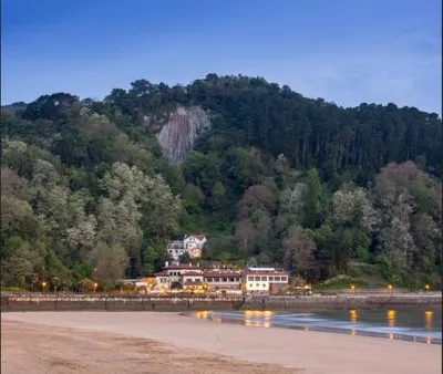 HOTEL UR BARE, casa rural en Zarautz