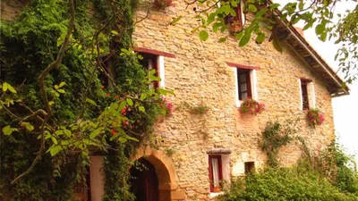 Casas rurales en Aizarnazabal