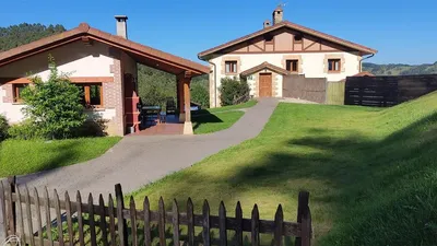 Casa Rural Azketa-Errota, casa rural en Zestoa