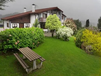 Olazi, casa rural en Oiartzun