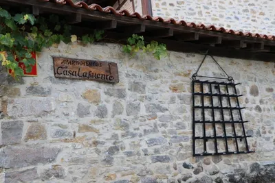 Apartamentos Casa Lafuente, casa rural en Zuia