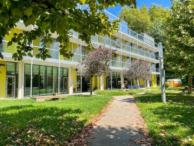 Uba Hostel, casa rural en Donostia