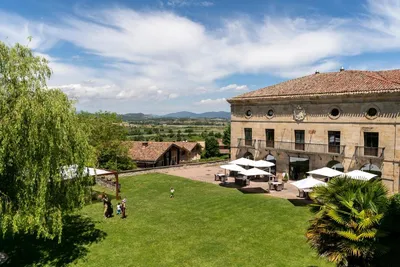 Parador de Argomaniz, casa rural en Elburgo